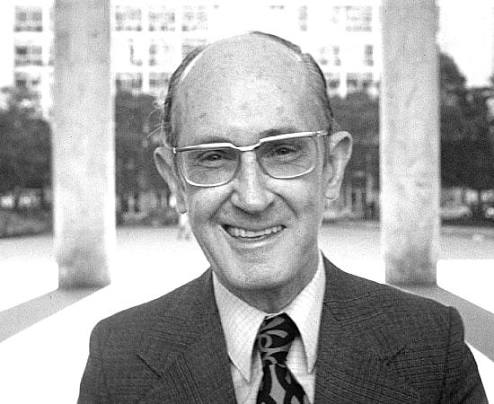 CARLOS DRUMMOND DE ANDRADE